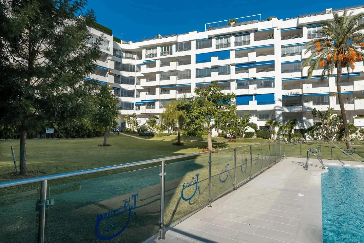 Fantastic Duplex Penthouse Apartment Marbella